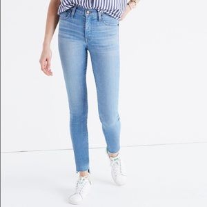 9" High-rise Skinny Jean Centerville Wash Step-hem